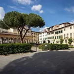 Ciompi Square-Hosted By Sweetstay