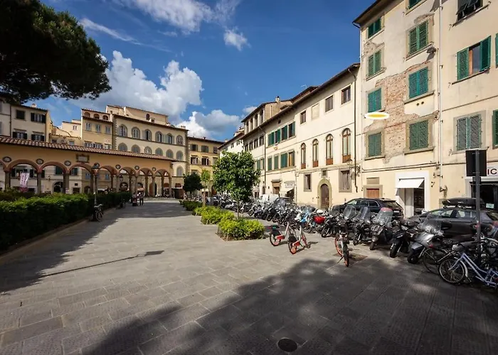 Ciompi Square-Hosted By Sweetstay