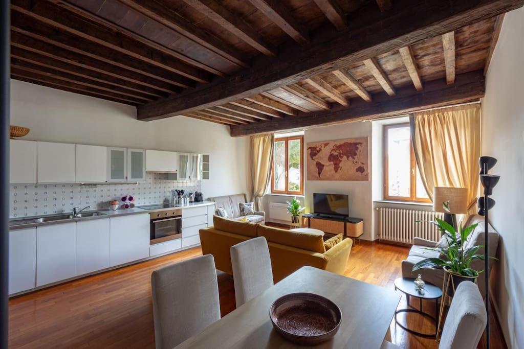 Apartamento Ciompi Square-hosted By Sweetstay